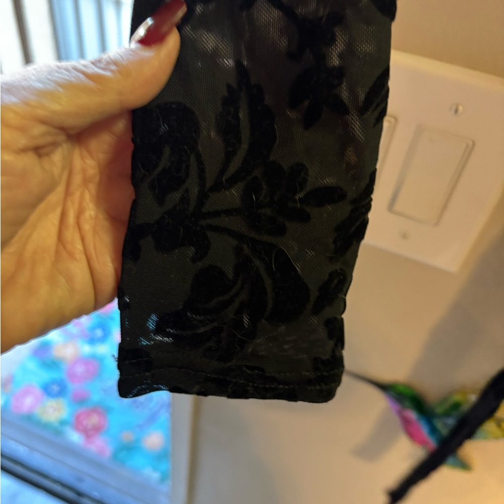 Windsor Black Sheer Floral Top - Picture 3 of 5